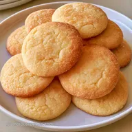 Christmas Sugar Cookies: Buttery